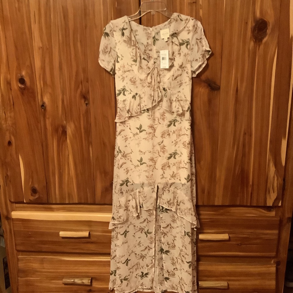 Dress parc & Lex size medium new with tags!